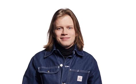 Väinö .